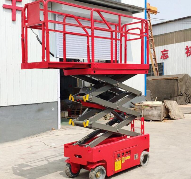 钢城移动剪叉式升降机
