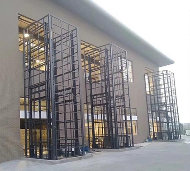 钢城液压升降货梯